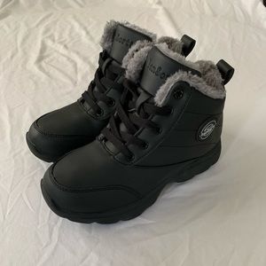 women’s lined boots. Size 6 - 6.5 BenSorts leather